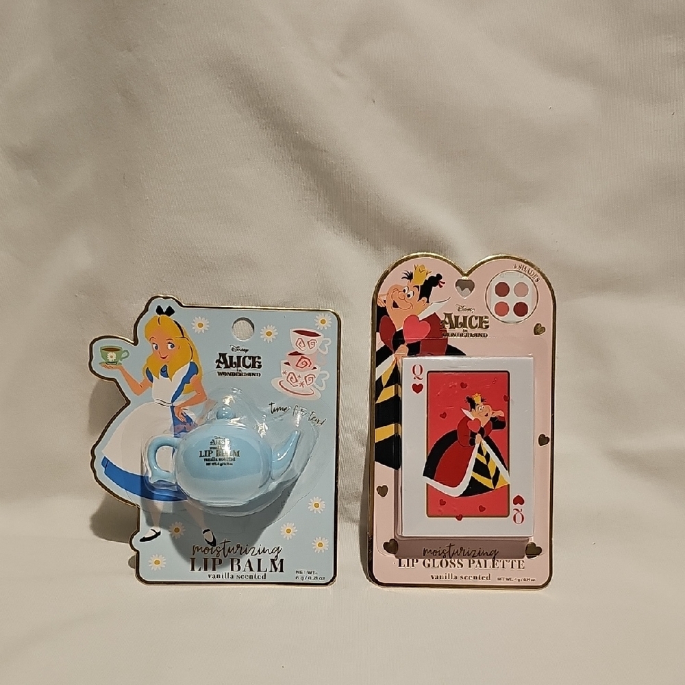 Alice in Wonderland Vanilla Lip Balm & Lip Gloss Palette, Novelty Teapot & Q ♥